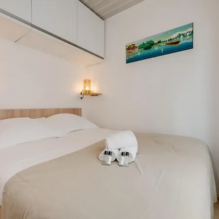 Studio Mont Blanc - For 2 People Annecy