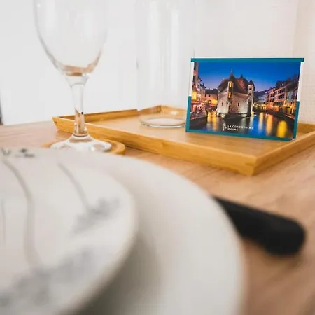 Apartment Studio Mont Blanc - For 2 People Annecy